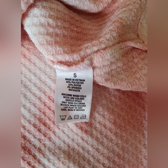 💚 AEROPOSTALE Tie Dye Waffle Knit V-Neck Long Sleeve Blouse Size Small - Picture 4 of 6
